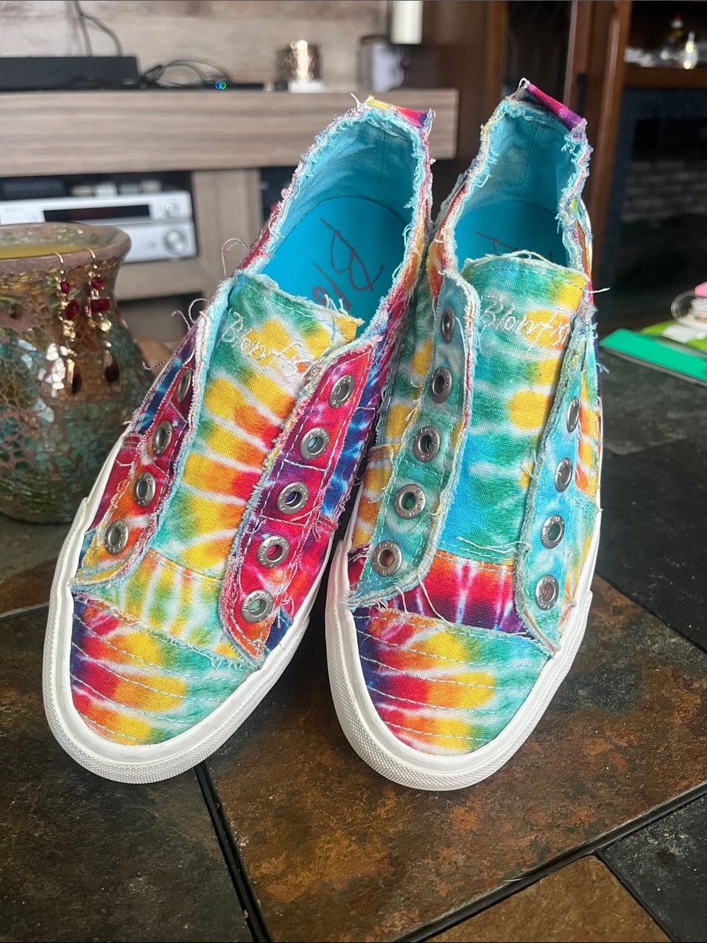 Blowfish Malibu Slip-On Canvas Sneakers Size 6